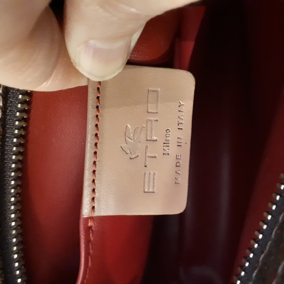 Luxury Style Small Shoulder Bag - Picture 8 of 8